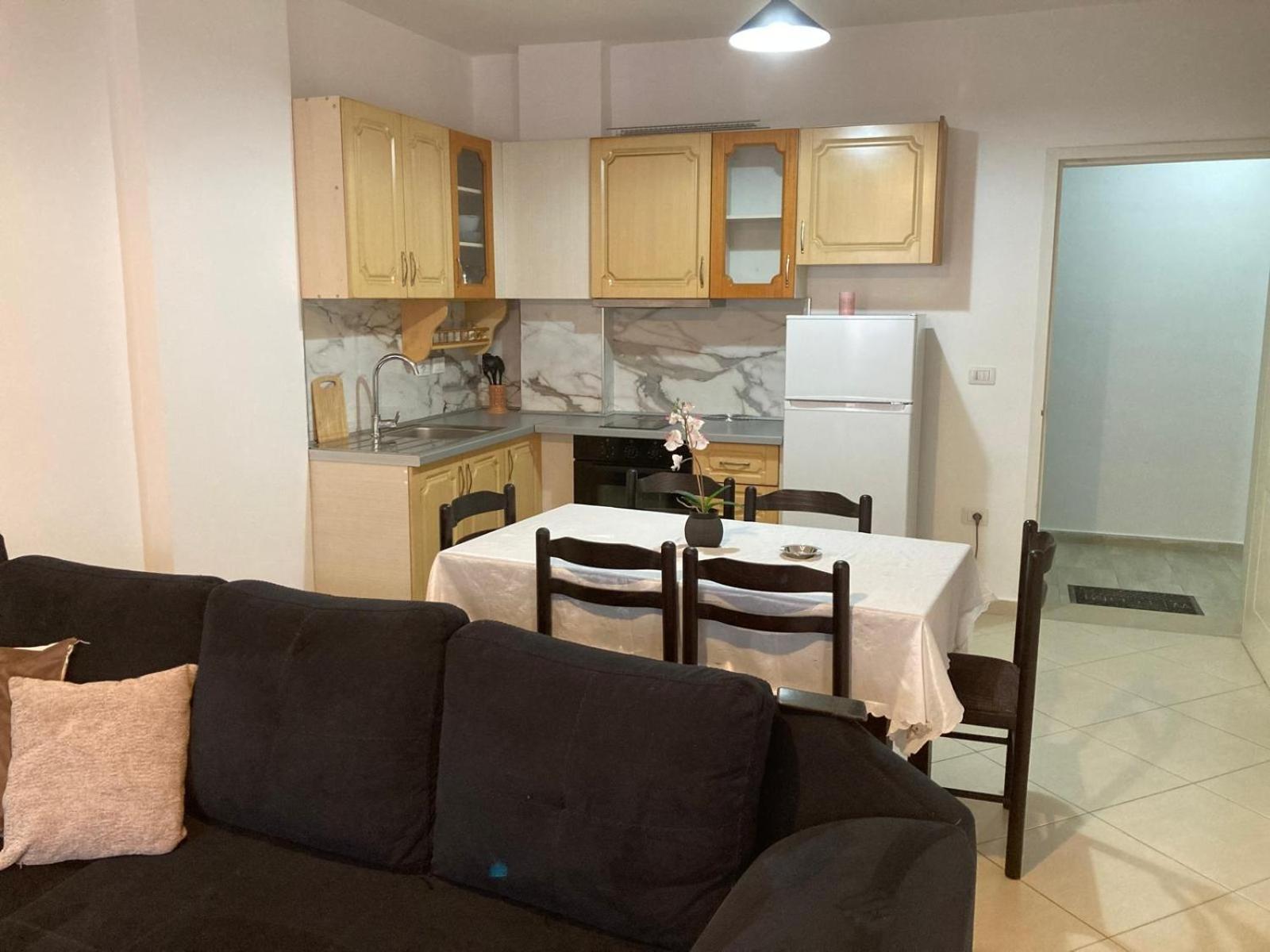 Hergi Apartament Vlorë 外观 照片